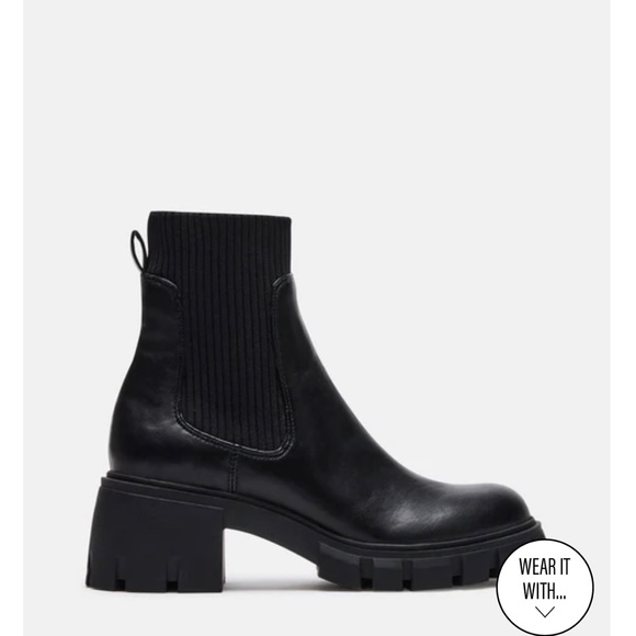 Steve Madden Shoes - Steve Madden hutch black boots
